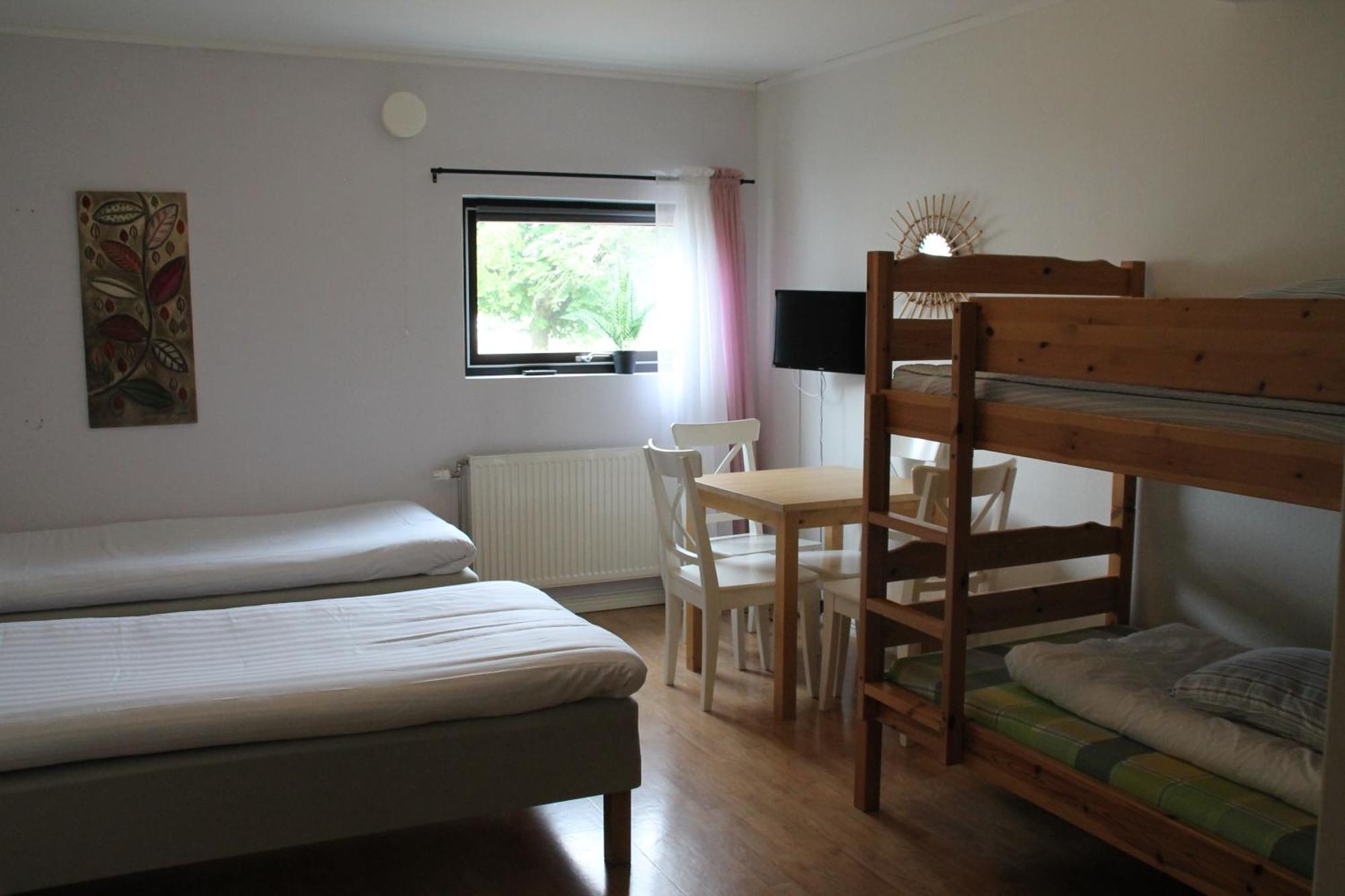 Roedlix Vandrarhem & Camping Tvååker Extérieur photo